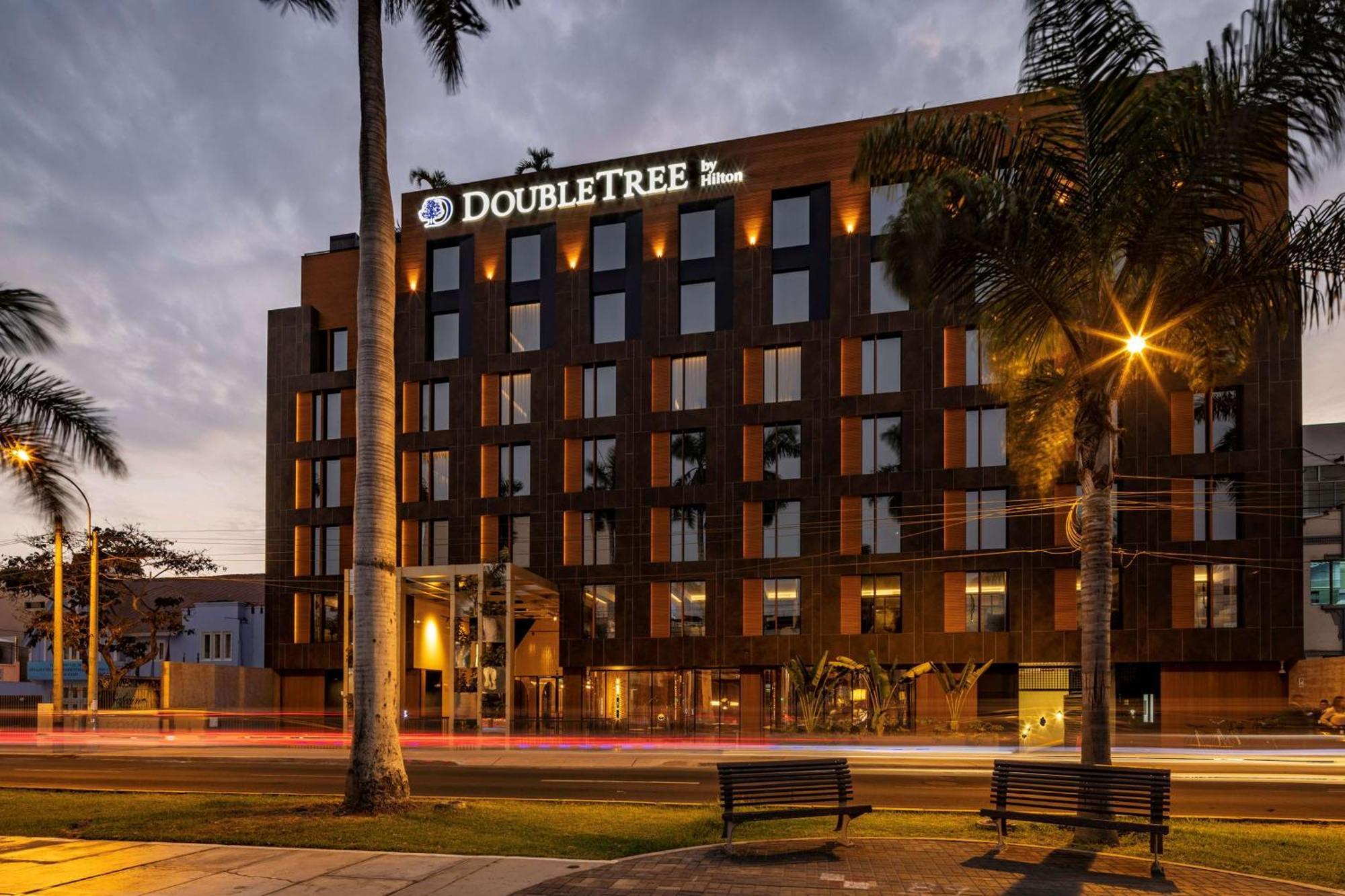 ホテル Doubletree By Hilton Lima San Isidro エクステリア 写真